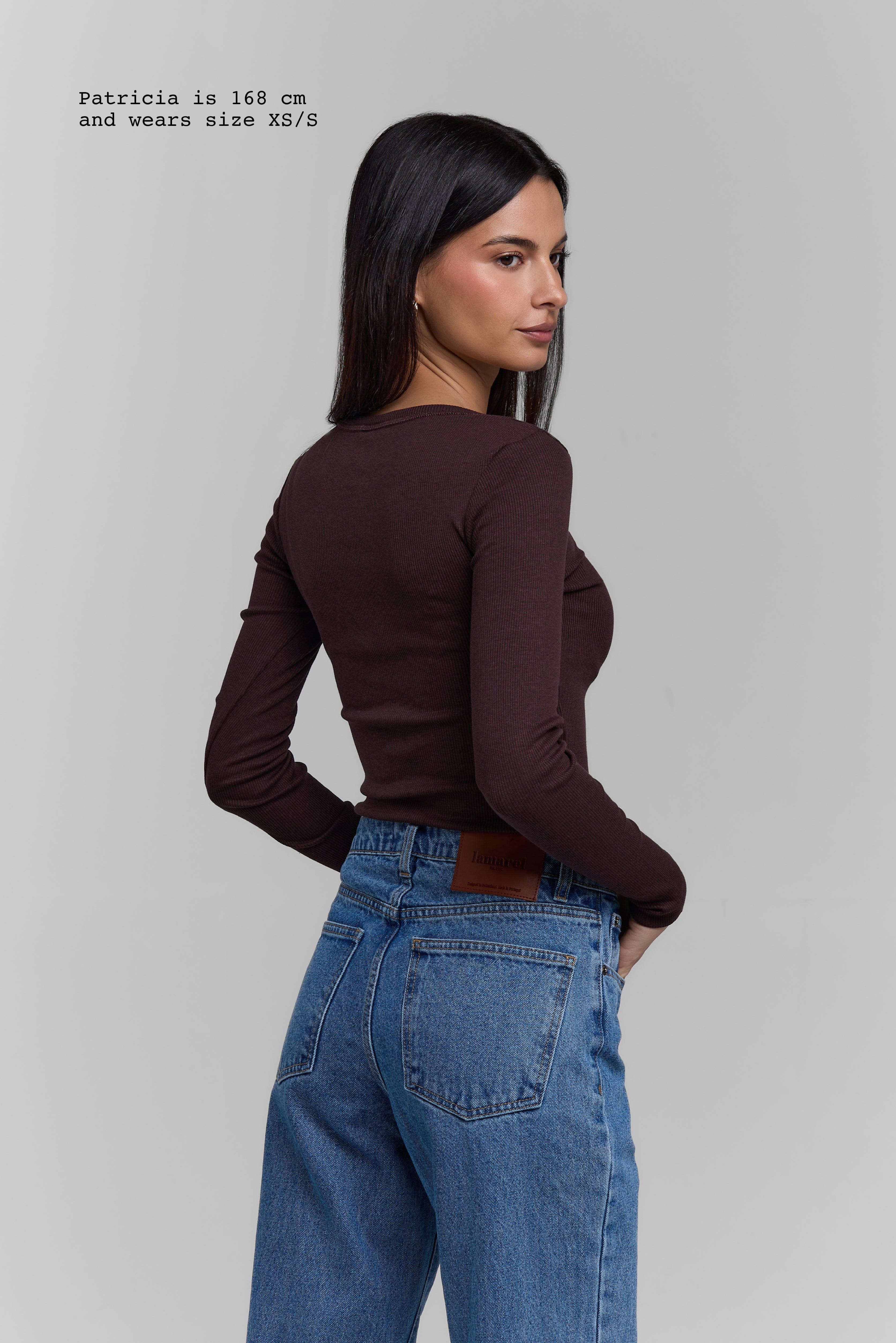 RIBBED BUTTONED LONG SLEEVE TOP