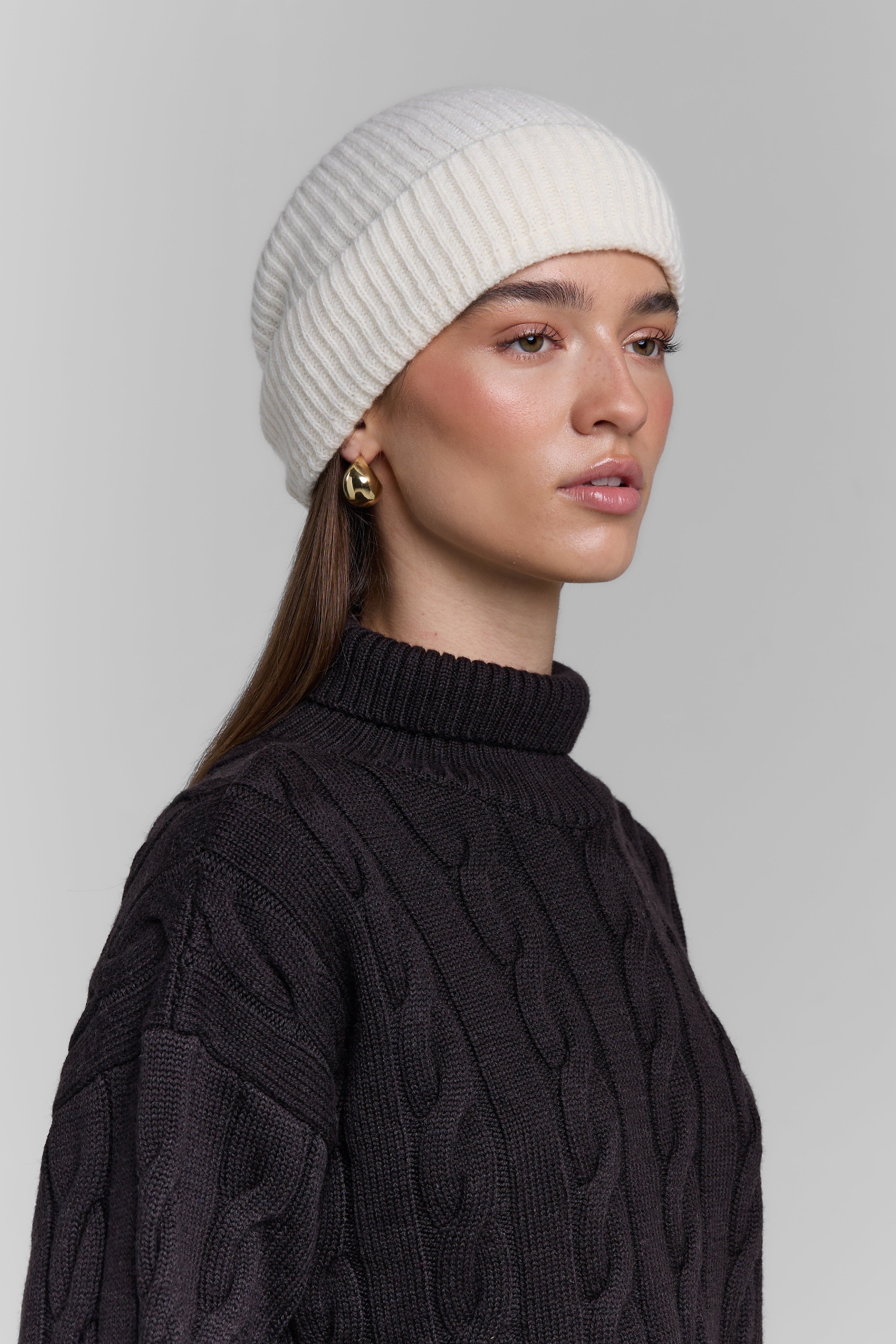 WOOL BEANIE