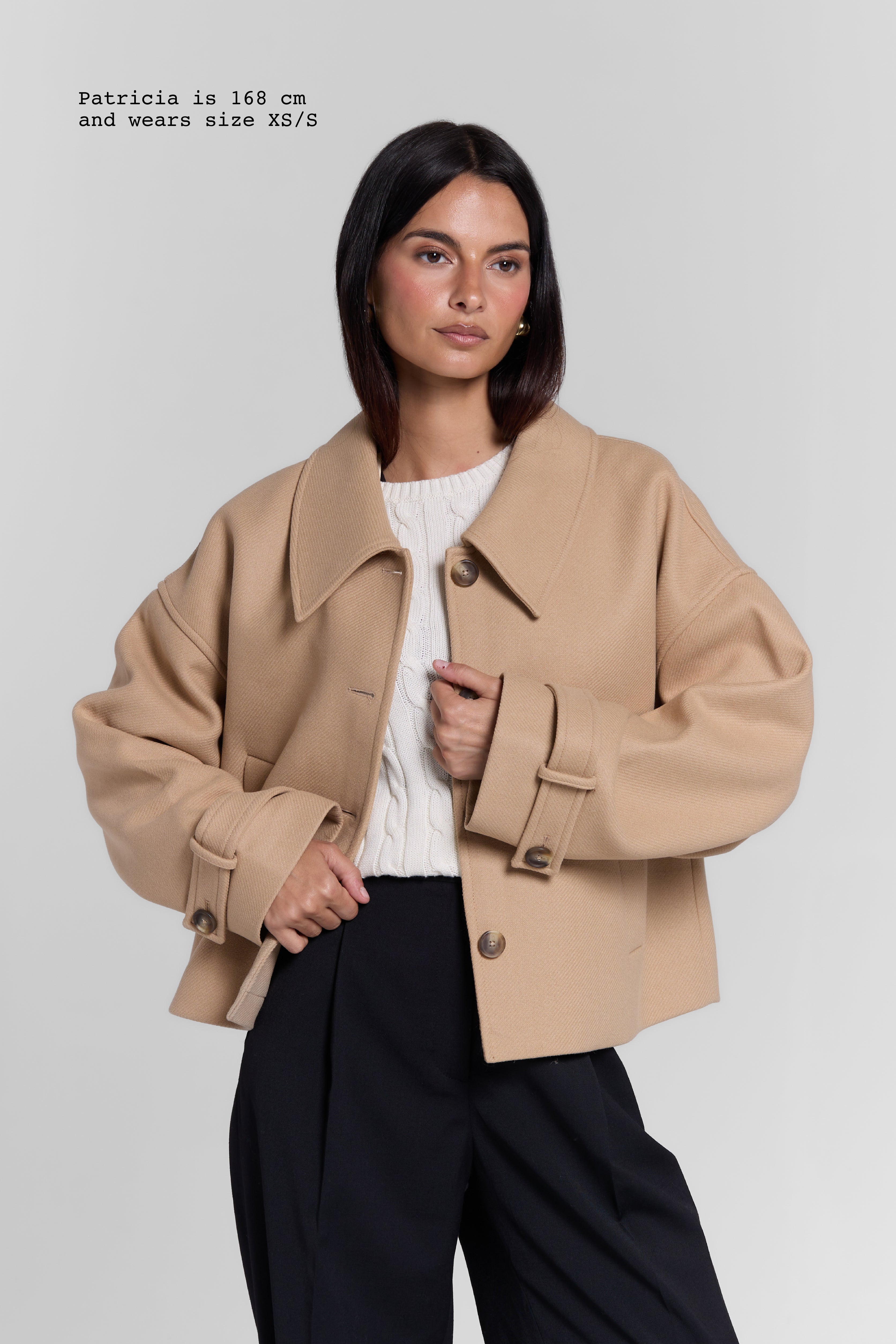 CROPPED COAT
