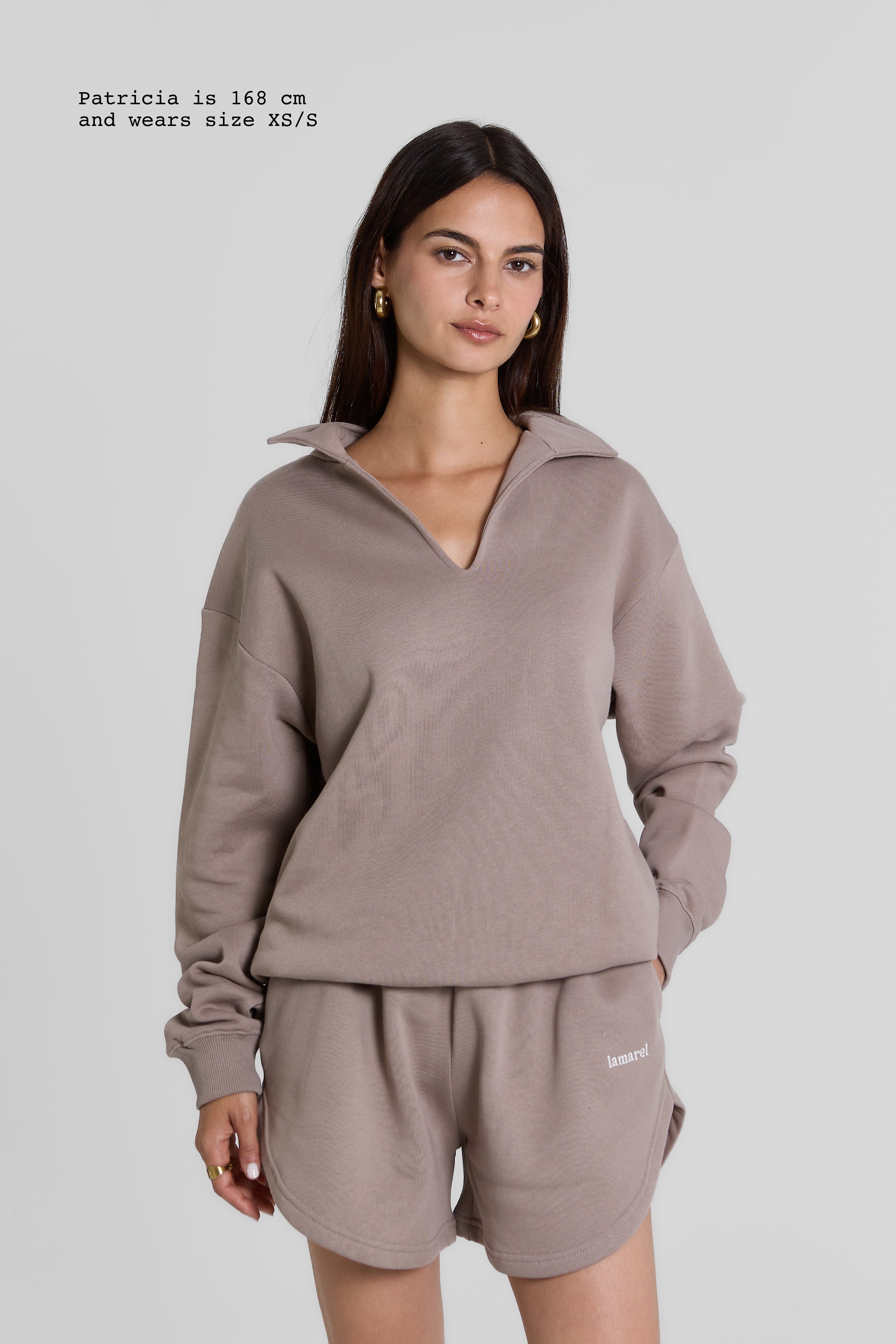 V-NECK SWEATER