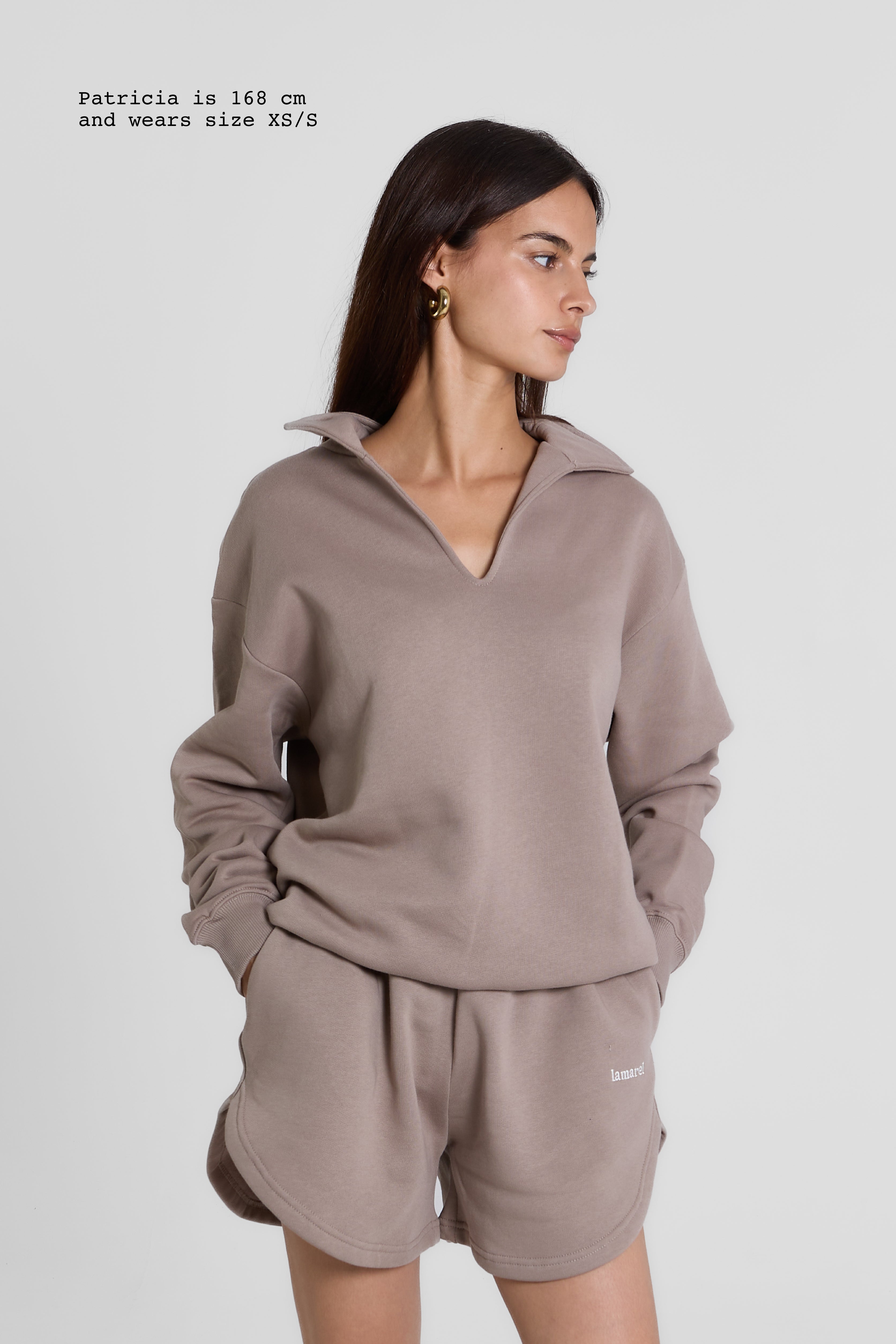 V-NECK SWEATER