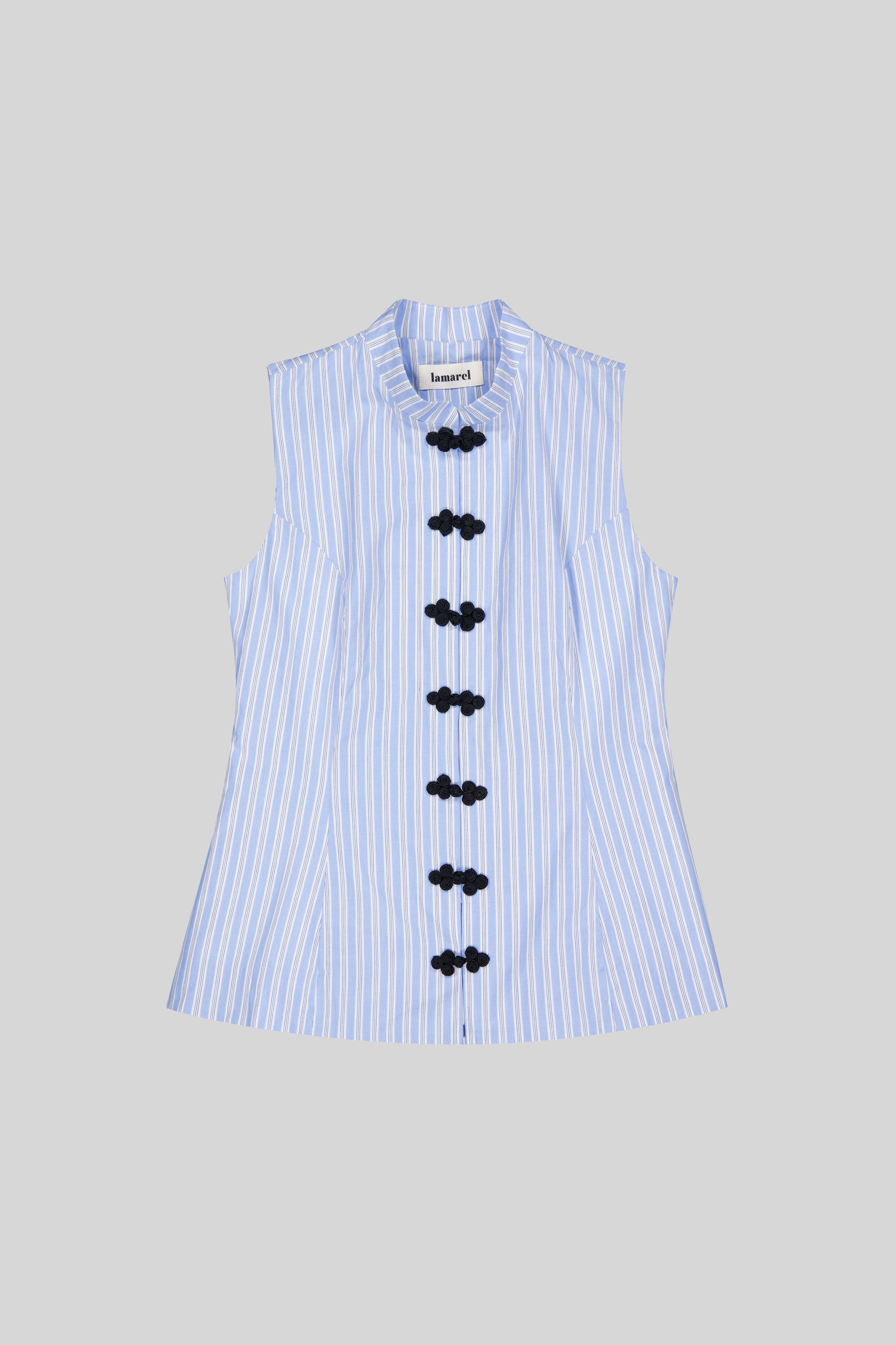 FITTED VEST WITH FASTENINGS