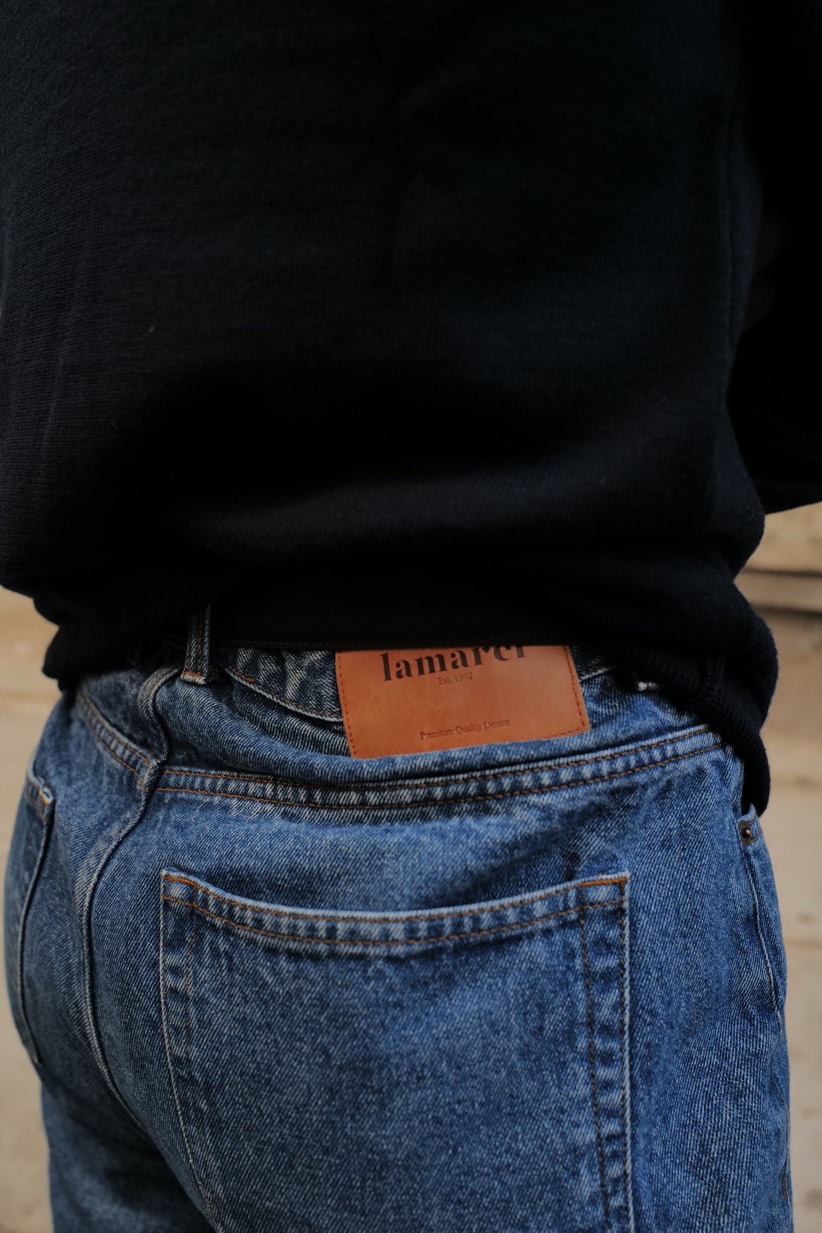 REGULAR FIT JEANS