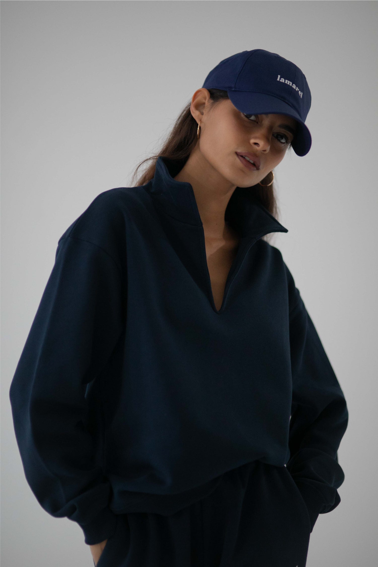 V-NECK SWEATER