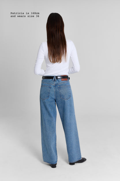 BAGGY JEANS