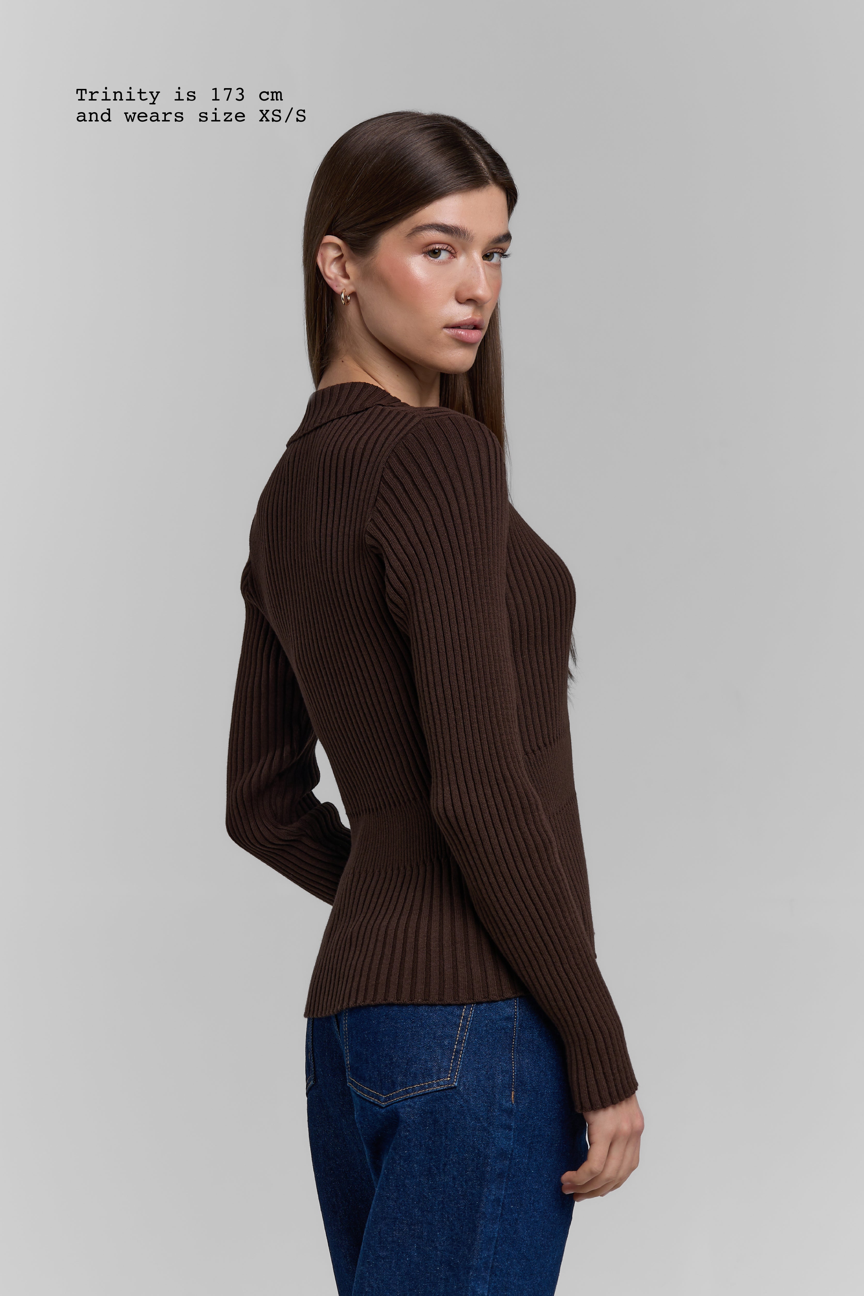 KNIT BUTTONED LONG SLEEVE TOP