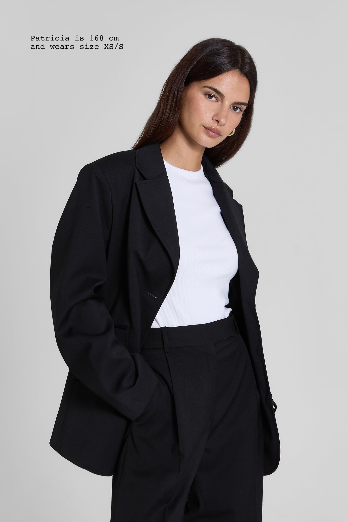 BOXY BLAZER