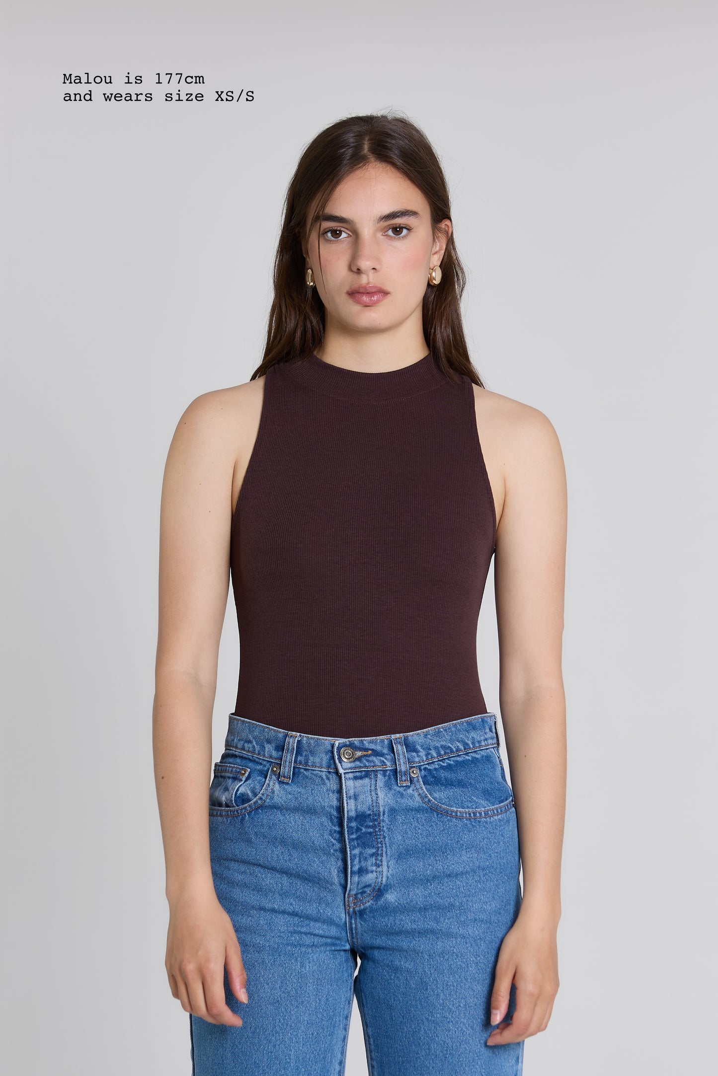 HIGH NECK TANK TOP