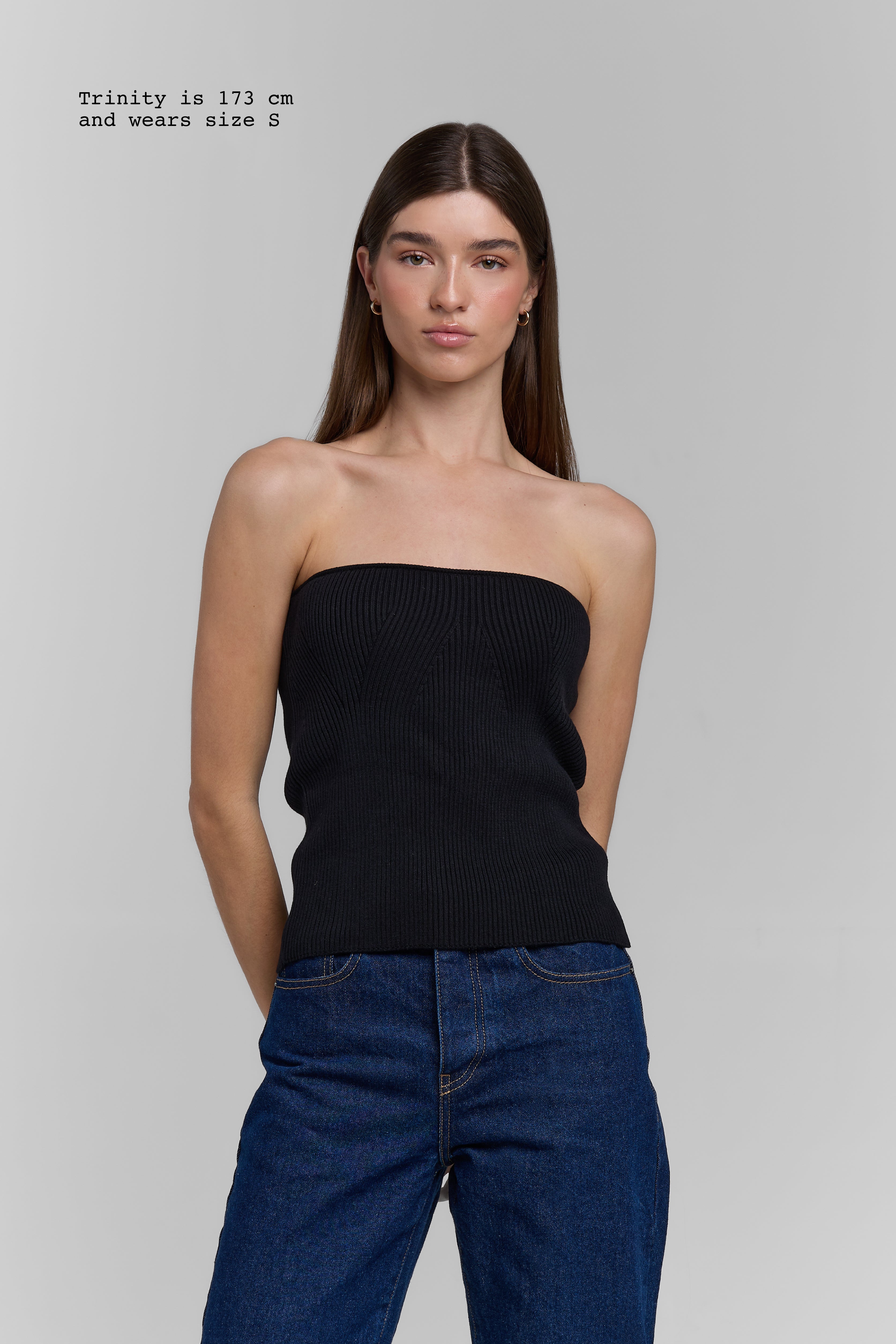 KNIT TUBE TOP