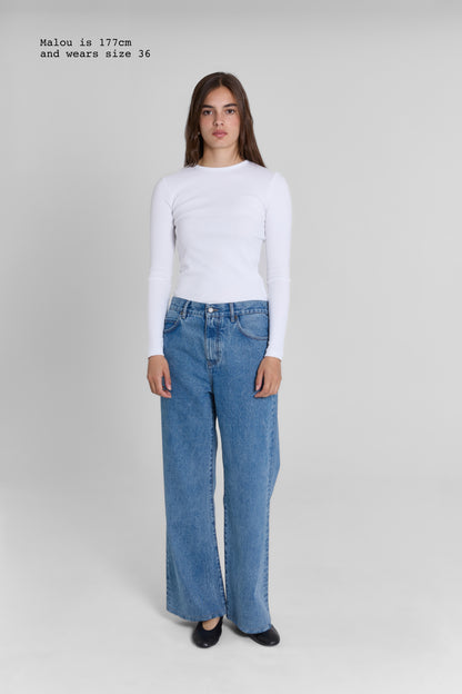 LOW WAIST JEANS