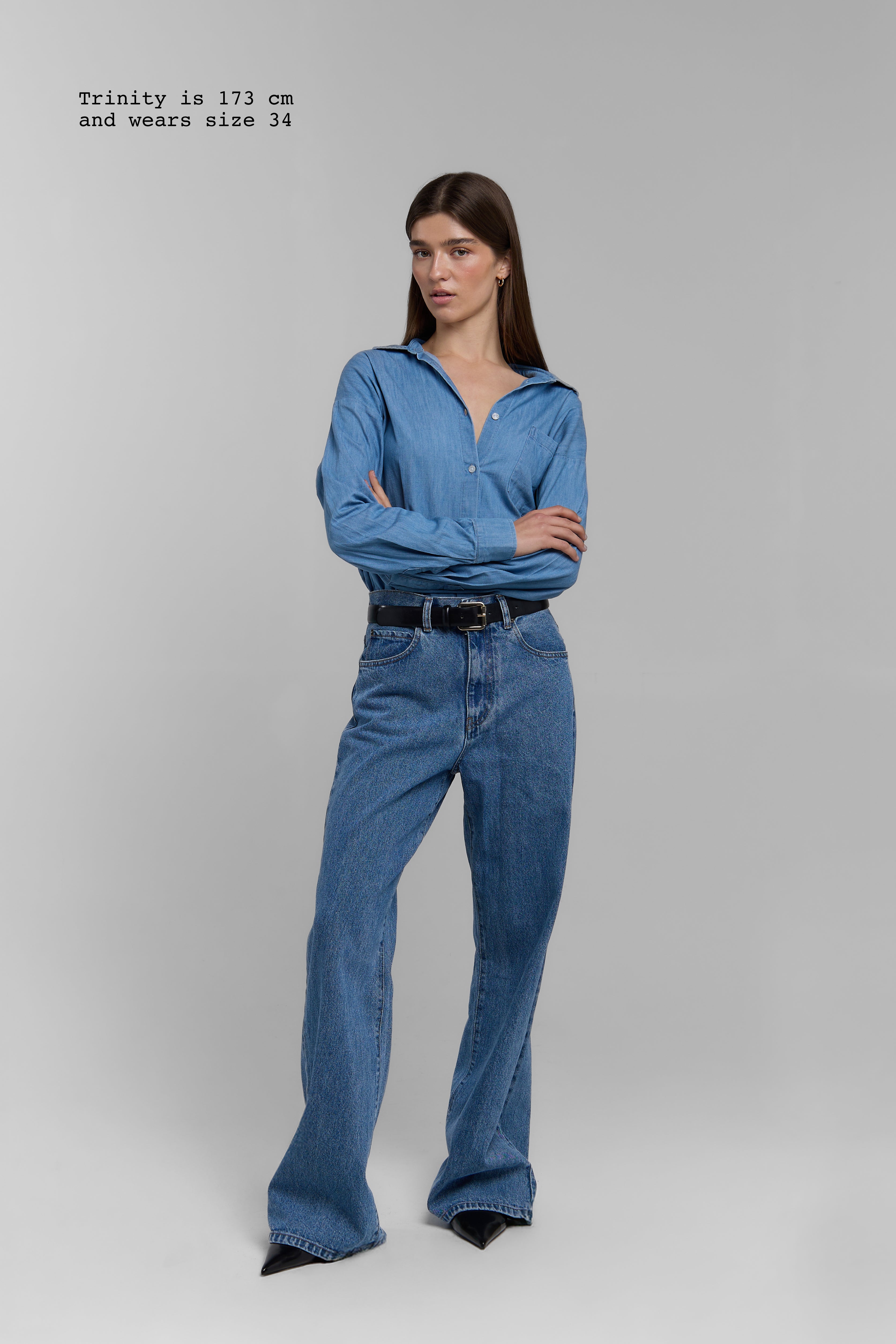 LOW WAIST JEANS