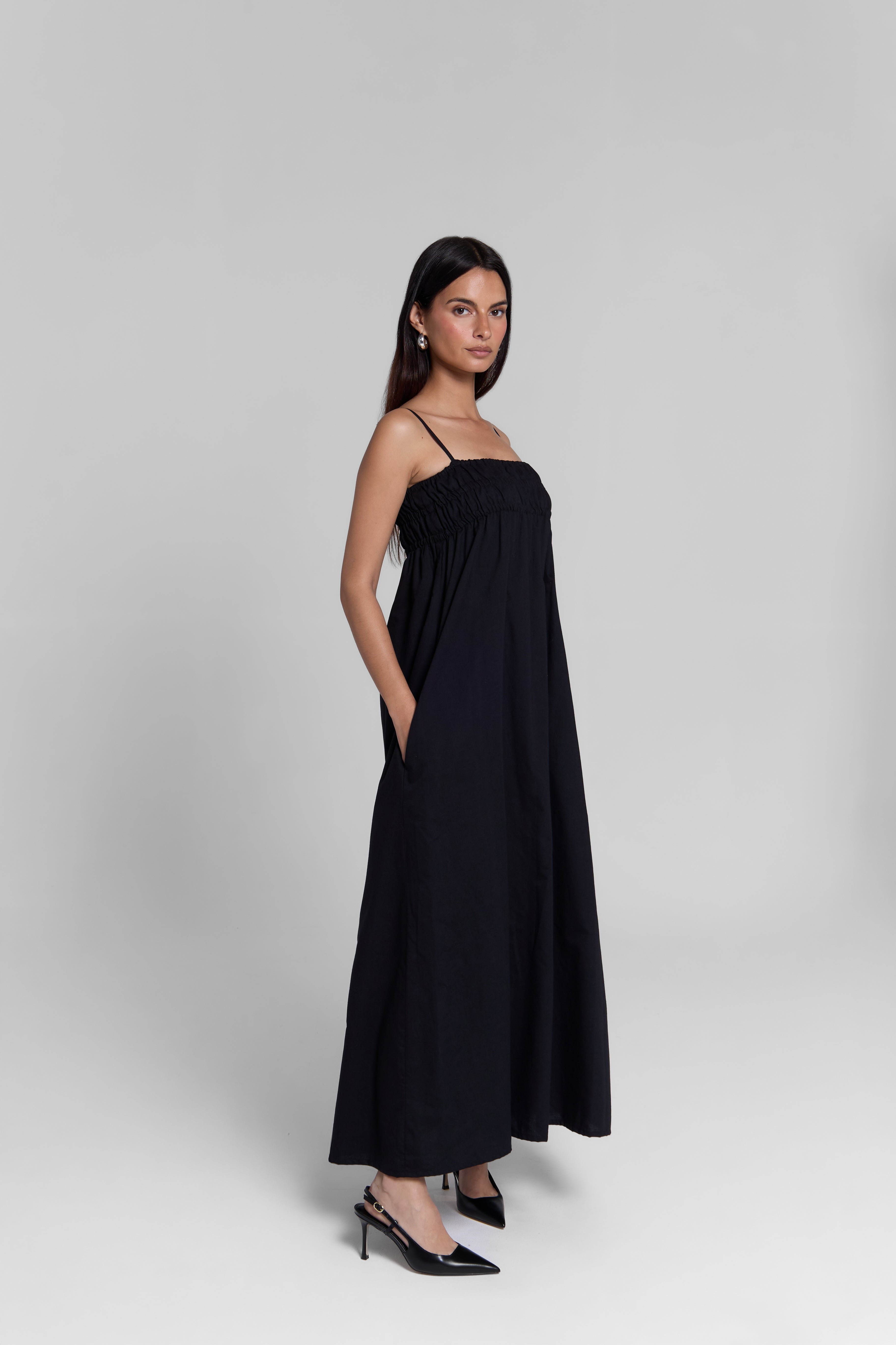 RUFFLED MAXI DRESS