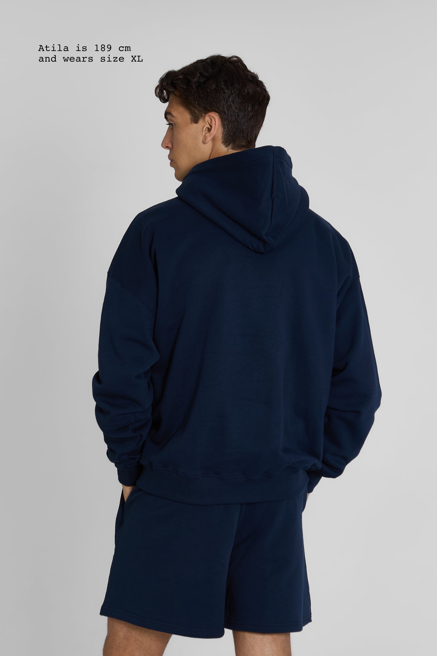 HOODIE OVERSIZED