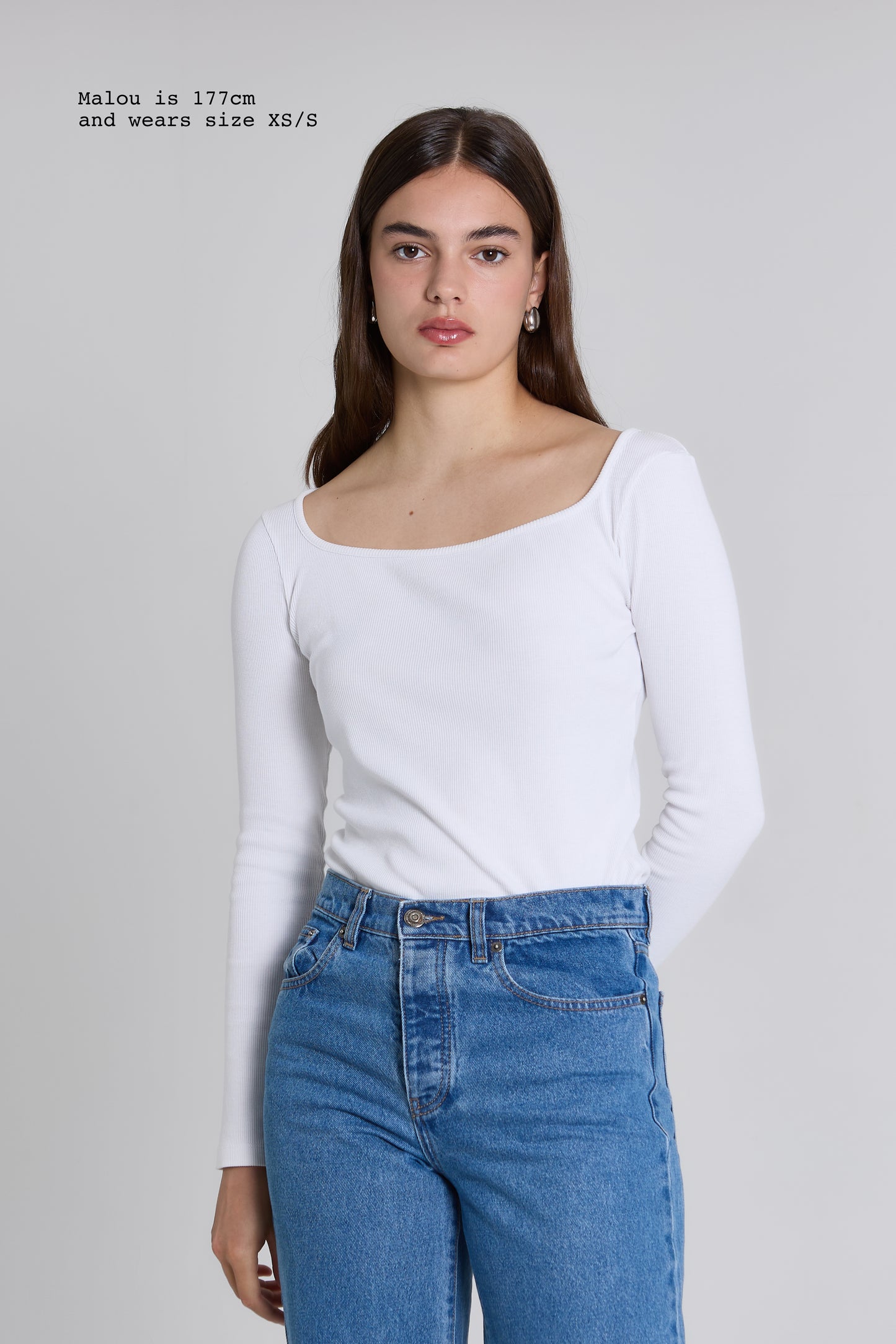 RIBBED LONG SLEEVE SQUARED TOP