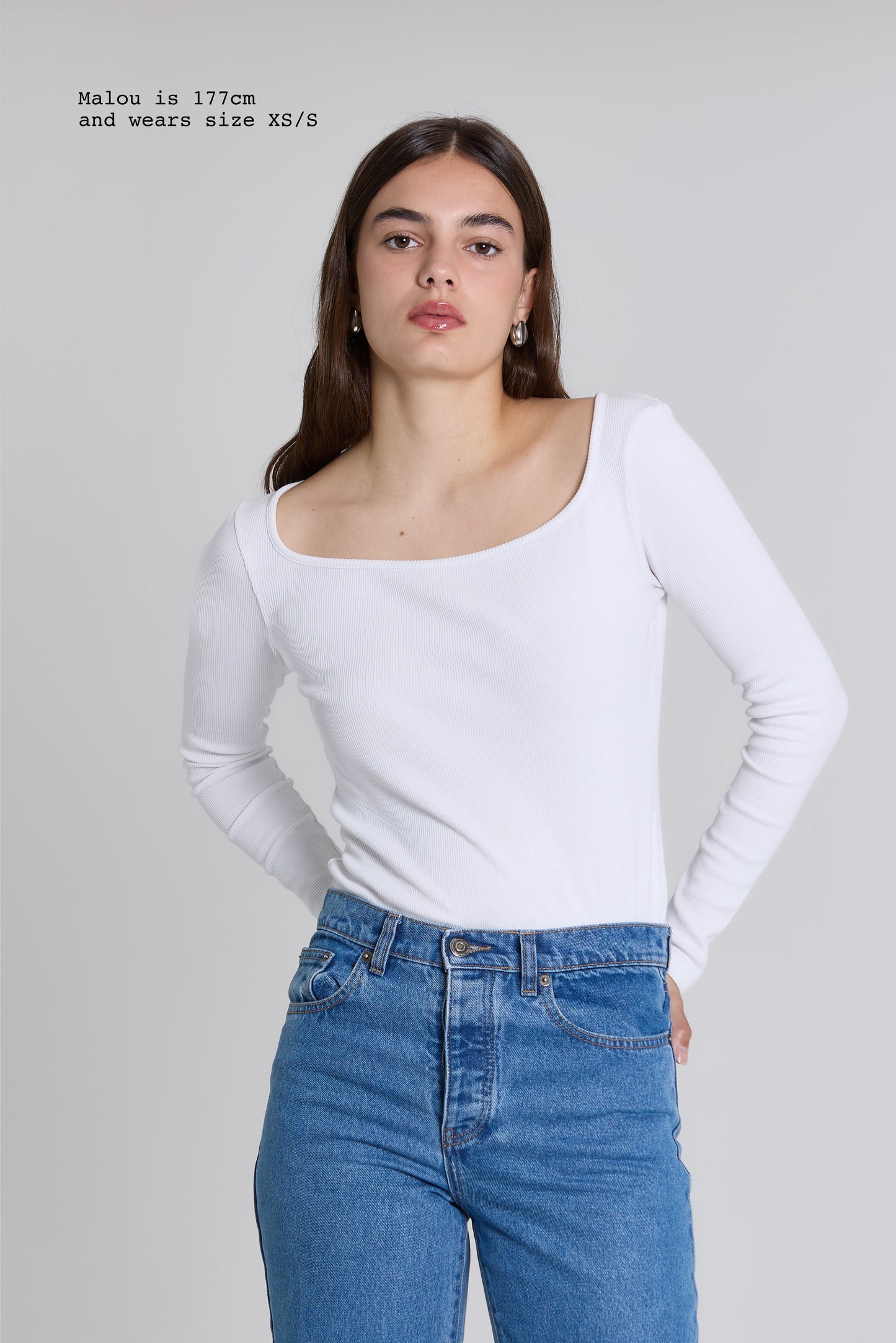 RIBBED LONG SLEEVE SQUARED TOP