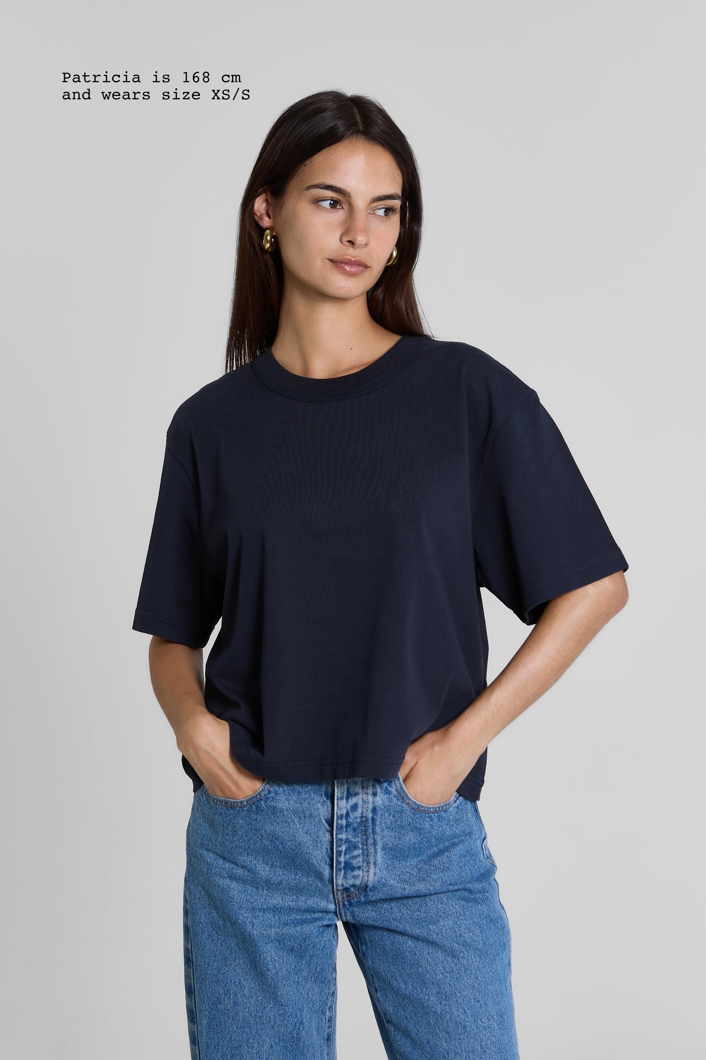 T-SHIRT OVERSIZED CROPPED