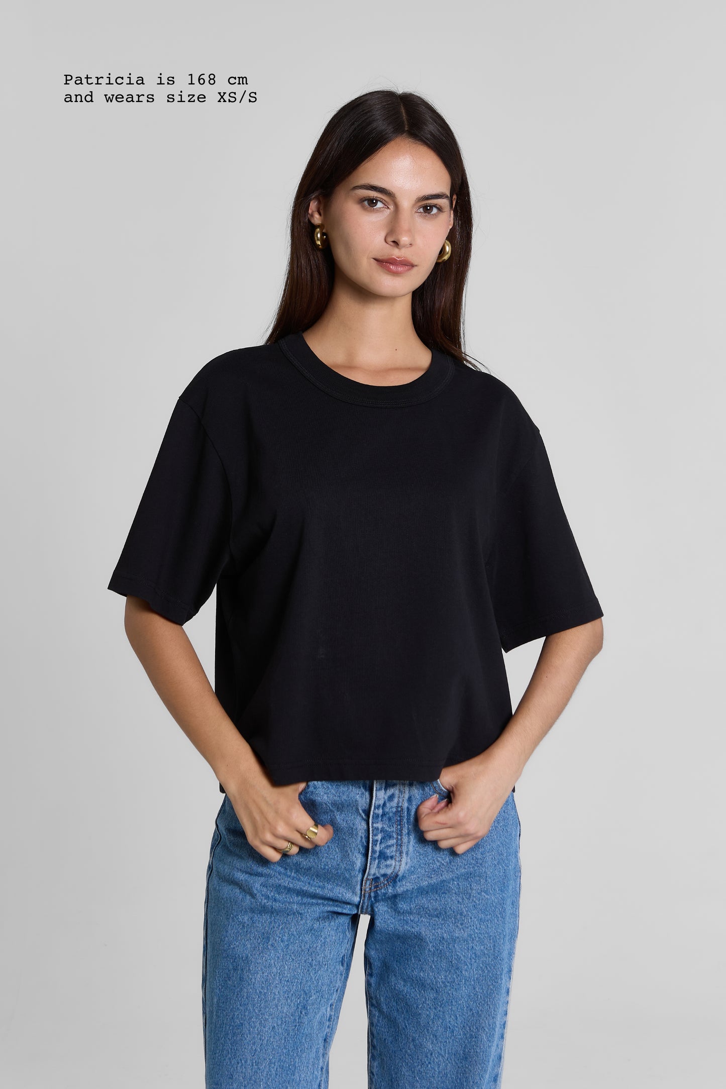 T-SHIRT OVERSIZED CROPPED