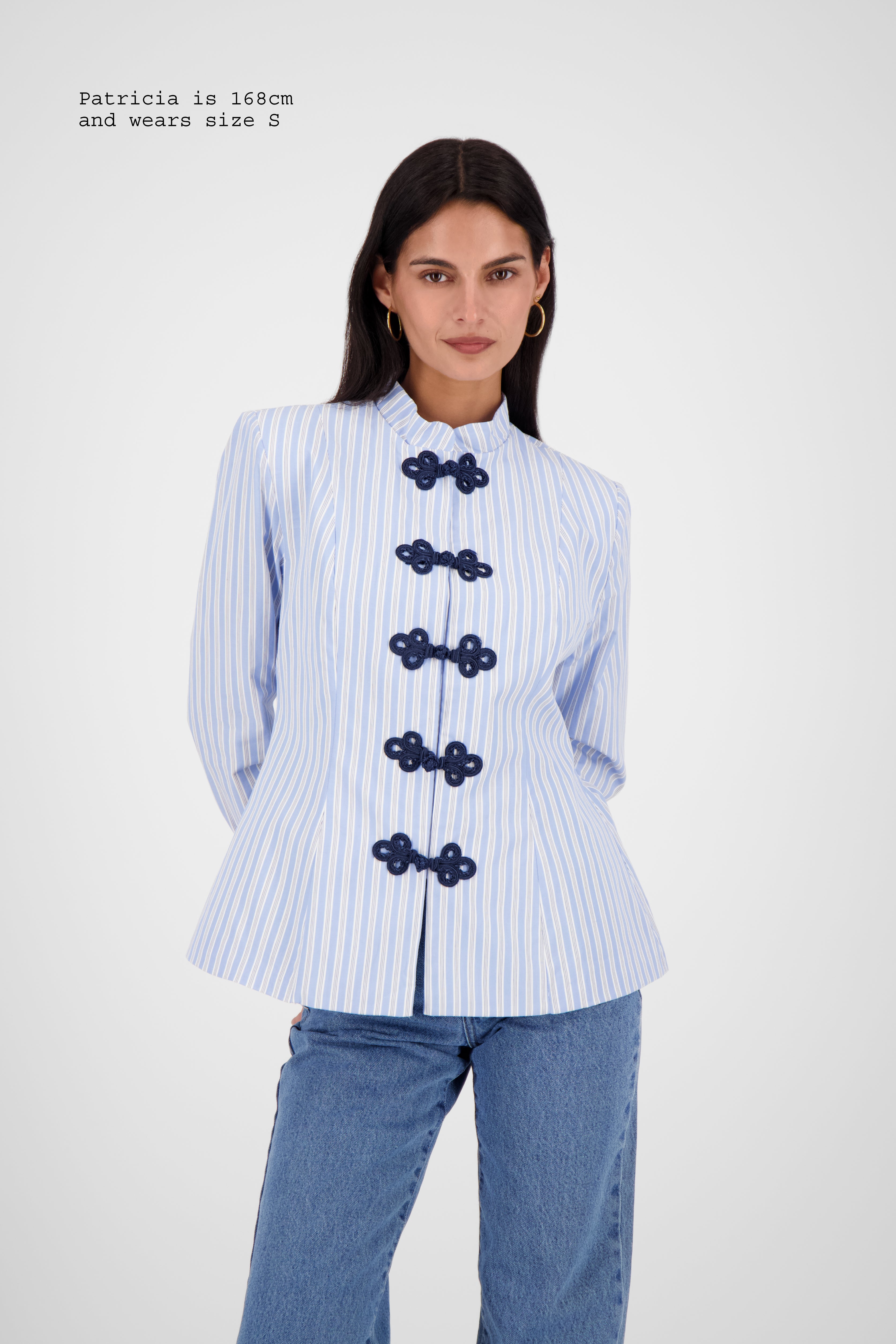 FITTED SHIRT WITH FASTENINGS