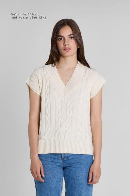 MERINO WOOL CABLE-KNIT VEST