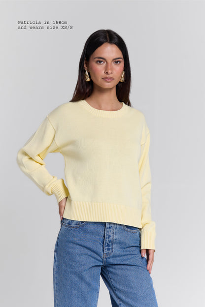 KNIT SWEATER