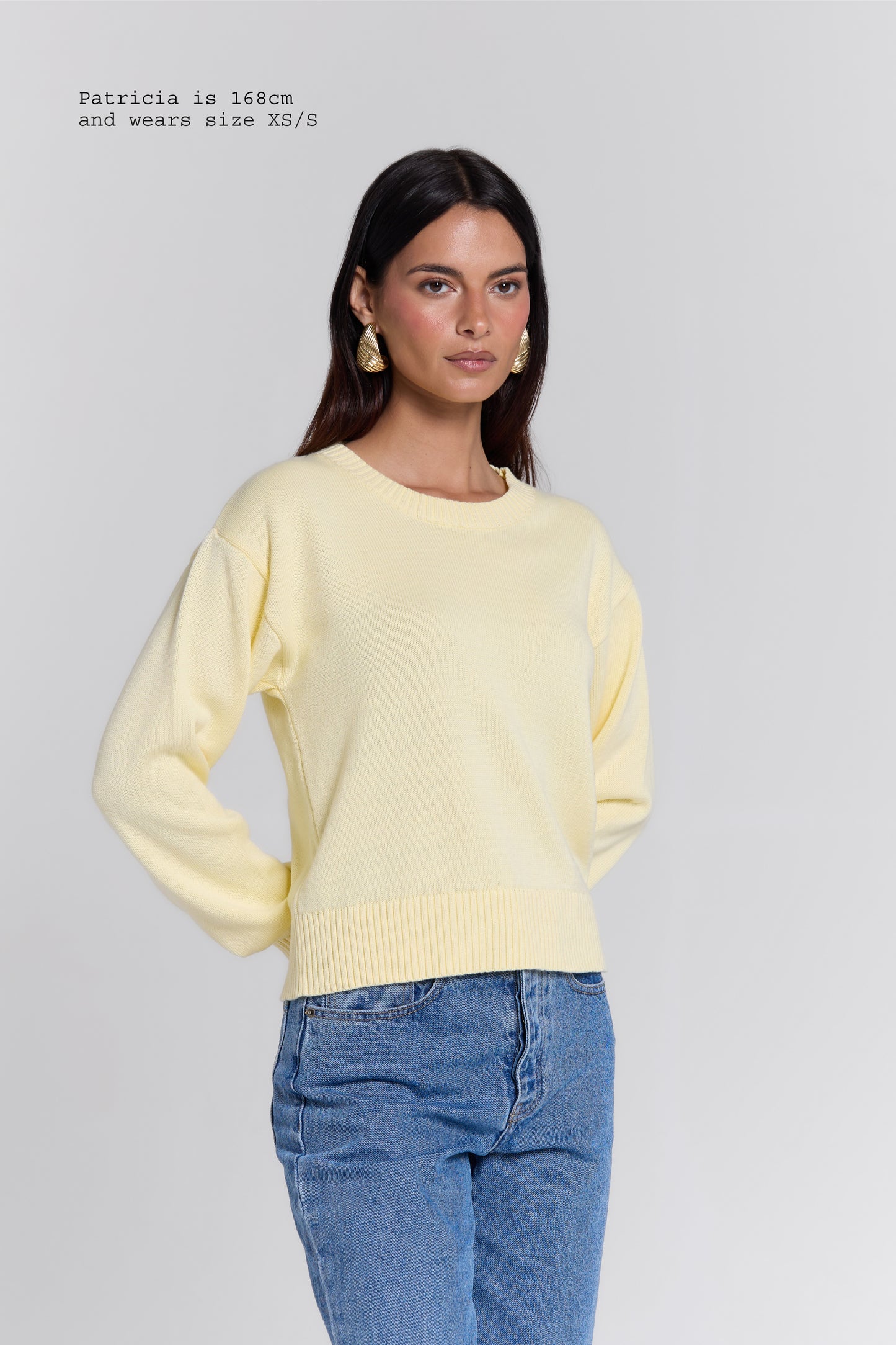 KNIT SWEATER