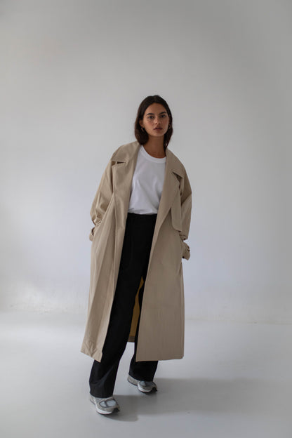 TRENCH COAT